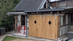 Kundenprojekt: Schiebetüren aus Eiche mit X-Verlattung!